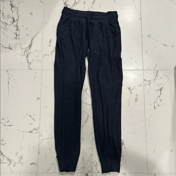 Lululemon ready to rulu jogger pant | size 4 - Picture 1 of 4